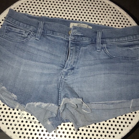 Abercrombie & Fitch Pants - Abercrombie and Fitch shorts